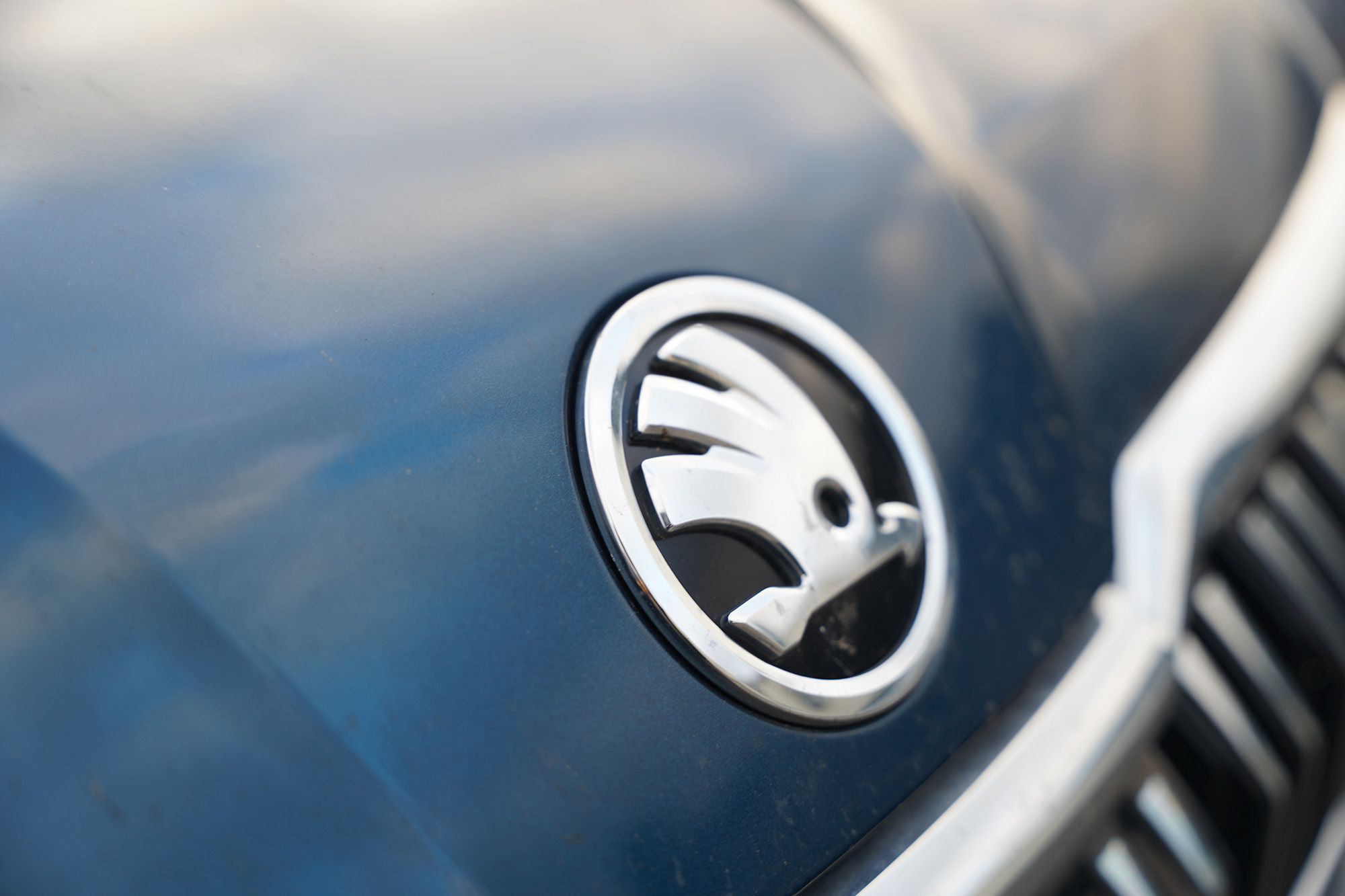 Skoda front badge